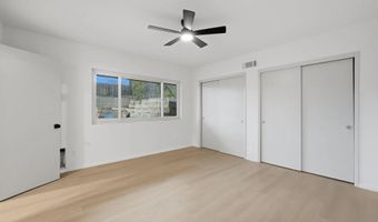 810 Omar Dr, Escondido, CA 92025