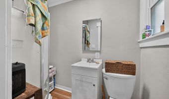 206 4th St 208, Aurora, IN 47001