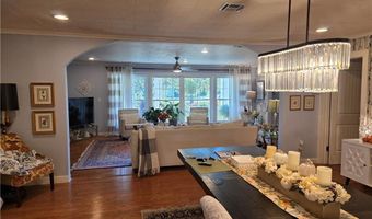 610 Central Ave, Bentonville, AR 72712