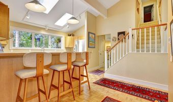 4040 Wispen Cir, Anchorage, AK 99517