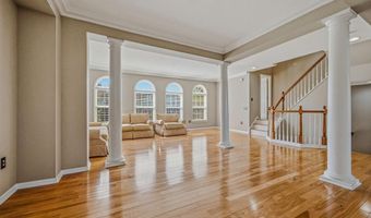 13 LAUREL Way, Bear, DE 19701