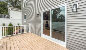 87 Oliver St, Bridgeport, CT 06606