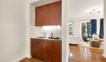 3541 ORDWAY St NW, Washington, DC 20016