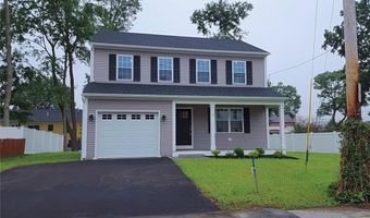 3 Sutcliffe Ave, Lincoln, RI 02865