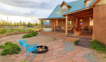 71 Calle Martinez, Arroyo Seco, NM 87514