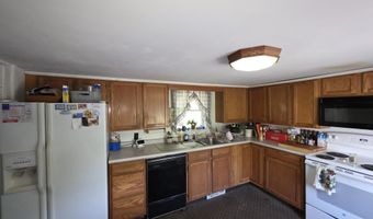 18 Cedar Ln, Belfast, ME 04915