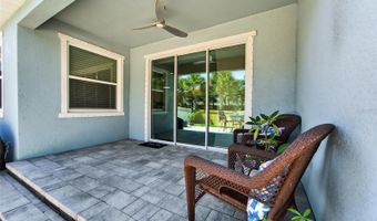 5227 ADMIRAL POINTE Dr, Apollo Beach, FL 33572