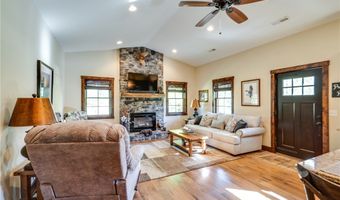 16159 Salem Church St NE, Alliance, OH 44601
