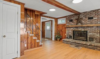 42 Brewster Rd, Barnstead, NH 03225