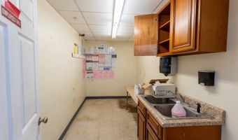 945 Pine Ave, Albany, GA 31701
