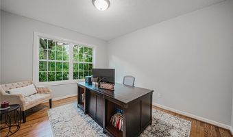 985 W Martin Ave, Amherst, OH 44001
