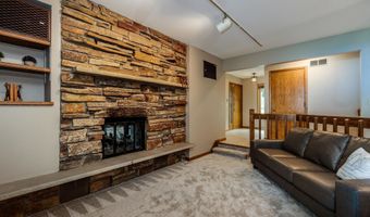 3154 Waucheeta Trl, Madison, WI 53711