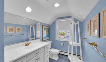 842 East Ave, Bay Head, NJ 08742