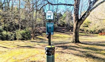 2419 Doubletree Dr NW, Acworth, GA 30102