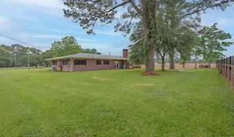 1706 Fuselier Rd, Arnaudville, LA 70512