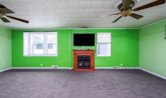 507 E 9th St, Auburn, IN 46706