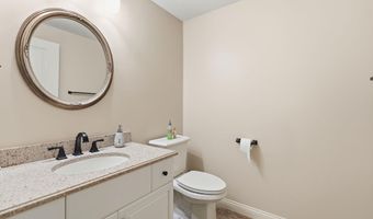 1200 N Hickory Ln, Angola, IN 46703