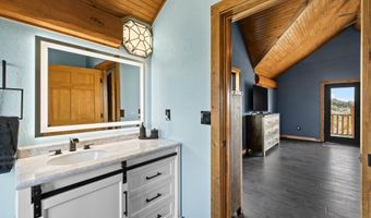 13876 Bates Creek Ln, Casper, WY 82604