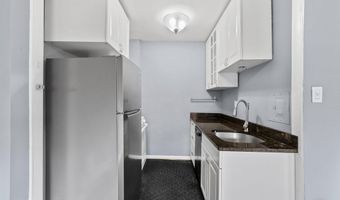 1830 COLUMBIA Pike 216, Arlington, VA 22204