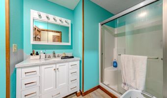 2089 Pike Pond Rd, Alford, FL 32420