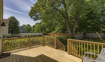 58 Maple Ave 58, Andover, MA 01810