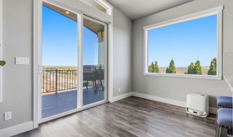 55702 N 370 Pr NE, Benton City, WA 99320