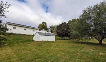 904 Guthrie St, Adair, IA 50002