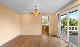 912 Cypress Point Loop, Ashland, OR 97520