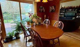 640 LAURISA Ln, Antigo, WI 54409