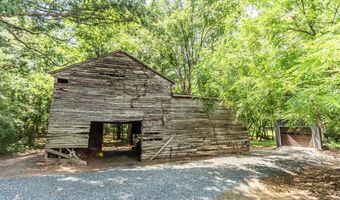 1370 Moonlight Rd, Appomattox, VA 24522