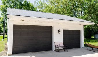 1024 W Water St, Berne, IN 46711