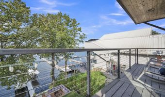 160 Park Pl, Arnolds Park, IA 51331
