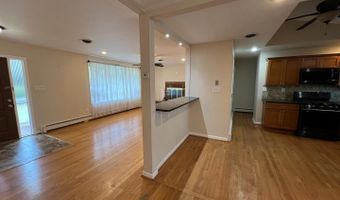 3601 S 14TH St, Alexandria, VA 22302