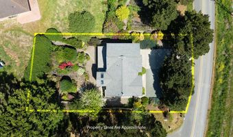 3956 BEACH LOOP Dr SW, Bandon, OR 97411