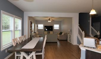 203 Abby Ln, Batesville, IN 47006