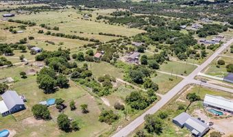 113 Denton Heights Ln, Weatherford, TX 76085