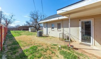 1425 12th St, Anson, TX 79501