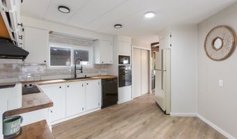 3800 S MOUNTAIN VIEW Dr 101, Albany, OR 97322