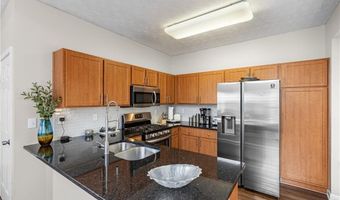 2505 Thorngate Dr, Acworth, GA 30101
