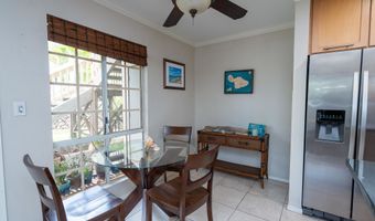 140 UWAPO Rd 26-103, Kihei, HI 96753