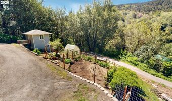 17638 LEWIS CREEK Rd, Brookings, OR 97415