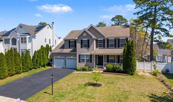 8 Avalon Ave, Barnegat, NJ 08005