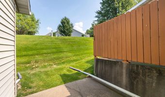 5125 Valley Frg, Asbury, IA 52002
