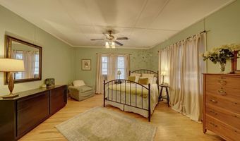 702 N 2nd St, Alpine, TX 79830