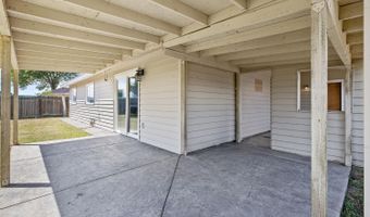 14291 Rosemary Cir, Armona, CA 93202