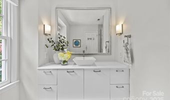 1811 Manor Mill Rd, Charlotte, NC 28226