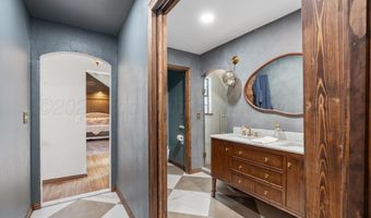 907 BROADMOOR St, Amarillo, TX 79106