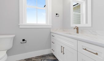 121 Sound Dr, Atlantic Beach, NC 28512
