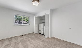 713 Barham Down Dr, Ballwin, MO 63011
