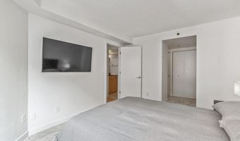 7500 WOODMONT Ave S714, Bethesda, MD 20814